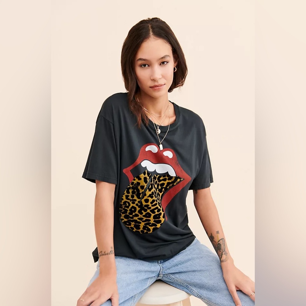 Rolling Stones Leopard Tongue Tour Washed Black Graphic Tee